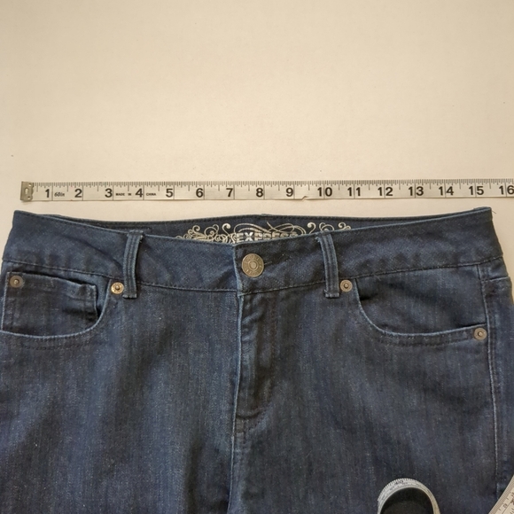 Express Women's Dark Wash Jeans , Size 4 - Picture 7 of 9